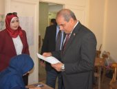 رئيس جامعة الأزهر يتابع سير الامتحانات بكليات القاهرة