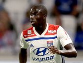 ديشامب يعلن انتقال ميندي إلى ريال مدريد الإسبانى