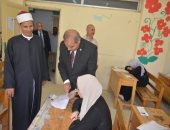 رئيس جامعة الأزهر يتفقد لجنة فتيات المنطقة السادسة بمدينة نصر 