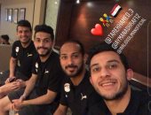 "حاوى ومقاتل ولاعب الأهلى".. أحمد منصور ينشر سيلفى مع النجوم