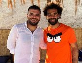 شواطئ الغردقة تجذب المشاهير ونجوم الساحرة المستديرة.. محمد صلاح والننى ونافاس وبنزيما ينبهرون بجمال الطبيعة وجوها.. يروجون للسياحة بمصر على "السوشيال ميديا".. ووزير خارجية إسبانيا يصل للاستجمام.. صور