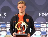 دي يونج: الإقصاء من دورى الأبطال أشد قسوة من خسارة دورى الأمم الأوروبية