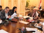 صور.. "دينية البرلمان" توافق على مادة تشكيل 4 لجان بقانون هيئة الأوقاف