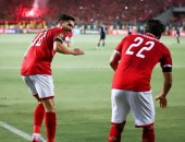 صالح جمعة يهنئ وليد أزارو بعيد ميلاده الـ24.. صور