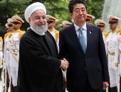روحانى: إيران ستظل ملتزمة بالاتفاق النووى ولن تبدأ حربا