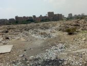 شكوى من انتشار القمامة بمجمع المصانع بحى الزاوية