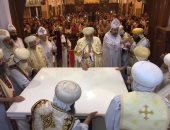 البابا تواضروس الثانى يترأس صلوات القداس بكنيسة السيدة العذراء "الوجوه" بشبرا بعد تدشينها