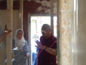 ايقاف بناء عقار بدون ترخيص غرب الاسكندرية و التحفظ على مواد البناء