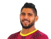 رسميا.. المقاصة ينافس سموحة لضم شادي حسين من سيراميكا كليوباترا