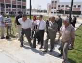 رئيس جامعة القناة يقرر توسعة مداخل الجامعة وتجهيز مركز تنمية الموارد البشرية