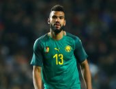 مواتينج يرتدى شارة قيادة منتخب الكاميرون فى امم افريقيا 2019