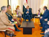 السيسى يبحث التعاون العسكرى والأمنى والتدريب مع رئيس أركان رومانيا