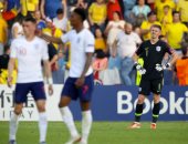 إنجلترا تسقط برباعية أمام رومانيا فى 15 دقيقة بكأس أمم أوروبا للشباب.. فيديو