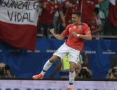 بعد التألق فى كوبا أمريكا.. سانشيز يطالب بفرصة جديدة فى مانشستر يونايتد