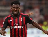 ميلان يحدد سعر نجم وسط كوت ديفوار أمام أندية إنجلترا 