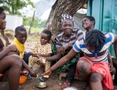 البنات حظهم حلو .. عدد الذكور يفوق الإناث في نيجيريا  