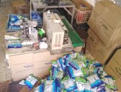 صور.. ضبط حلوى منتهية الصلاحية بمصنع غير مرخص بكفر الشيخ