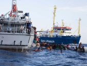 63 نائبا فرنسيا يدينون احتجاز إيطاليا قبطانة ألمانية أنقذت مهاجرين من الغرق