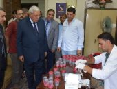 محافظ الدقهلية يتفقد الحملة القومية لمكافحة الإدمان 