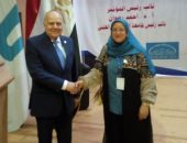 الدكتورة فتحية الفرارجى بجامعة طنطا تفوز بجائزة معامل التأثير العربى لعام 2019