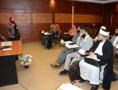 "أزهرية "توضح لأئمة بريطانيا الرد على الشبهات المتعلقة بالمرأة فى الإسلام 