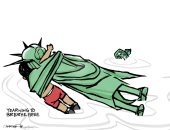  تمثال الحرية يموت غرقا.. كاريكاتير USAToday يعلق على غرق مهاجر وطفلته