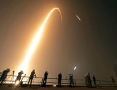صور مذهلة لإطلاق صاروخ Falcon Heavy لأول مرة ليلاً 