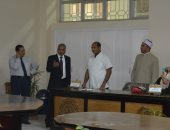صور.. نائب رئيس جامعة الأزهر يتفقد وحدة ضمان الجودة والتدريب بفرع أسيوط