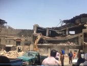 صور.. محافظ القاهرة: هدم 223 مدبغة و125 مبنى ملحق بمنطقة سور مجرى العيون