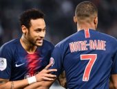 مبابي يشترط بقاء نيمار لتجديد عقده مع باريس سان جيرمان 