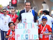 "مصرى وأفتخر".. لافتة تخطف الأضوء فى دعم الجمهور للمنتخب أمام أوغندا