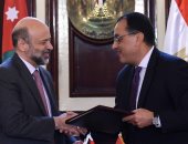 رئيس الوزراء ونظيره الأردنى يؤكدان ضرورة استمرار التعاون والتكامل بين البلدين