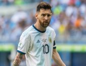 حكم مباراة البرازيل والأرجنتين: هجوم "ميسى" غير مبرر