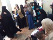 صور.. قافلة طبية وبيطرية لجامعة المنصورة تقدم خدماتها فى أبو رديس