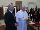 بوتين لبابا الفاتيكان: شكرا على وقتك.. وصحيفة: رئيس روسيا تأخر 40 دقيقة