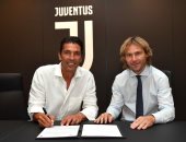 وكيل بوفون: الحارس الإيطالي فضل يوفنتوس على إغراءات الدورى الإنجليزى