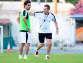 صور.. مشاركة دونجا مع مصطفى فتحى والتسديدات "الأبرز" فى مران الزمالك