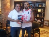 الزمالك يعلن دعم صفوفه بلاعب سلة الأهلى