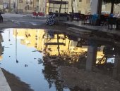 صور.. كسر ماسورة مياه فى منطقه المحمودية بحى السلام ثان