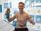 دي يونج يجتاز الكشف الطبى فى برشلونة.. صور