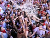 حشود كبيرة تشهد انطلاق مهرجان "سان فيرمين" للثيران فى إسبانيا