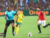 لورش يتوج بجائزة أفضل لاعب فى مباراة جنوب أفريقيا ومصر