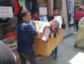 صور.. حملات يومية لإزالة إشغالات شارع الاجتية بوسط الإسكندرية