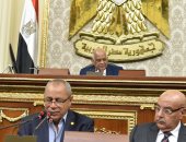 صور.. رئيس النواب يحيل 9 قوانين للجان النوعية أبرزها "العمل الأهلى" 