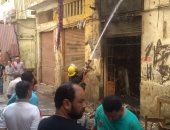 السيطرة على حريق بمحل تجارى فى جمرك الإسكندرية