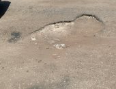 قارئ يشكو تهالك طريق بمطلع الدائرى بالمريوطية