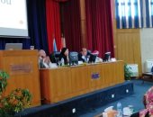 صور.. جامعة الإسكندرية تنظم ندوة تعريفية لمناقشة مشاكل الطلاب الوافدين