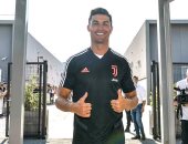 شاهد.. رونالدو يجرى الفحوصات الطبية فى يوفنتوس استعداداً للموسم الجديد