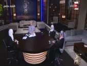 وائل الإبراشى يسلط الضوء على دور واعظات الأوقاف فى المجتمع بـ"كل يوم".. واعظة: "أقوى من يمارس العنف ضد المرأة هى الأنثى".. و الختان عملية مدمرة جسدياً ونفسياً للمرأة وتعوق حياتها الزوجية