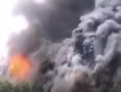 حريق بمصنع ثنر ببسيون الغربية والدفع بسيارات الإطفاء لإخماد النيران